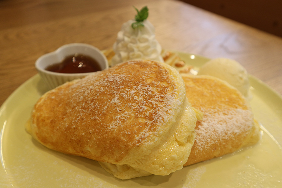 ふわふわパンケーキ フォトジェニックかき氷 原宿カフェ ワーキングホリデーコネクション 甘党男子 スイーツ男子のためのスイーツ情報サイト