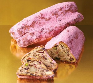 フォションのクリスマス限定スイーツ　シュトーレンがピンク！