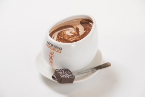 行列のできるチョコレートブランド「MAX BRENNER」日本2号店 ソラマチにオープン
