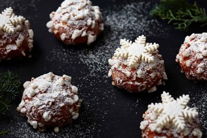 シュークリーム専門店「シュー・ダンフェール パリ」クリスマス限定ギフトボックス発売