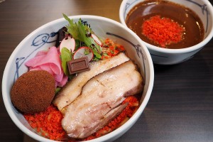 今年も麺屋武蔵とロッテがコラボした「つけガーナ2017」数量限定販売
