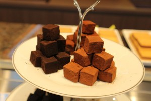 生チョコの「シルスマリア」新店 桜木町にオープン　新商品 チーズ生チョコやキューブ型ケーキ、チョコソフトも販売