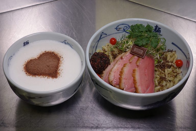 「つけガーナ2018」麺屋武蔵とロッテがコラボのチョコつけ麺!今年はトリュフの香り