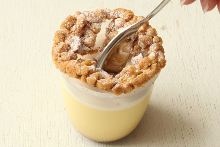 なめらかプリンの「パステル」 新商品はザクザク食べる?!「ザクザクプリン」新登場