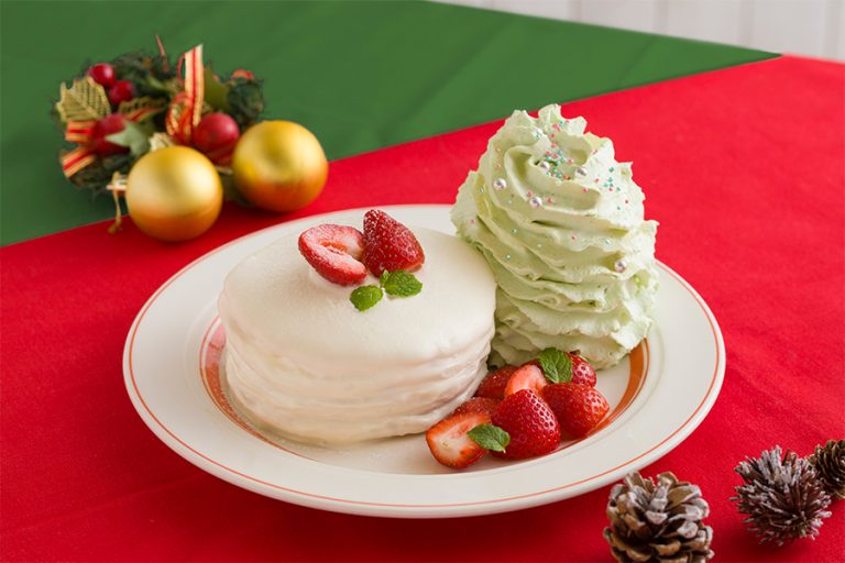 Eggs ’n Thingsから”ショートケーキ”をモチーフにした「クリスマスホイップツリーパンケーキ」11月23日（金）～12月25日（火）期間限定販売！
