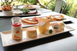 「Kiri Café」期間限定オープン！小山進シェフ監修オリジナルスイーツプレート販売