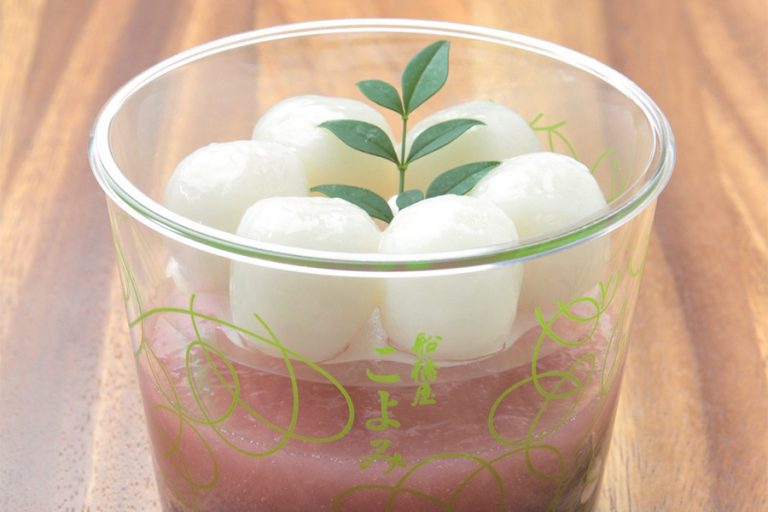 これからの暑い季節に爽やかな味わいを！船橋屋からみずみずしい白桃の和スイーツ２種類が登場する。