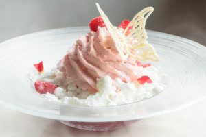 サロン ベイク アンド ティー 夏を感じるひんやり桃スイーツが登場！