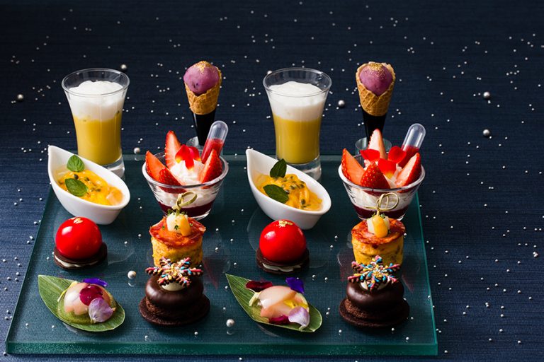 コンラッド東京　日本の夏の風物詩、夏祭りをテーマにしたアフタヌーンティー