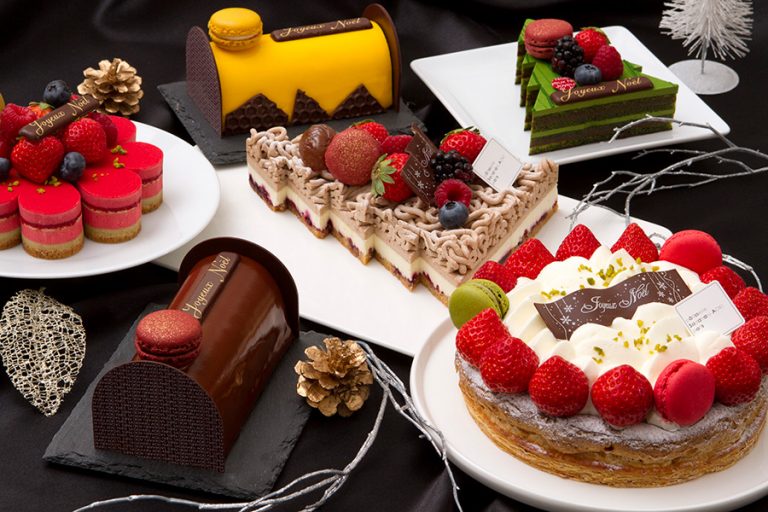 「パティスリー・サダハル・アオキ・パリ」2019クリスマス 6種類のケーキ&新作シュトーレン登場