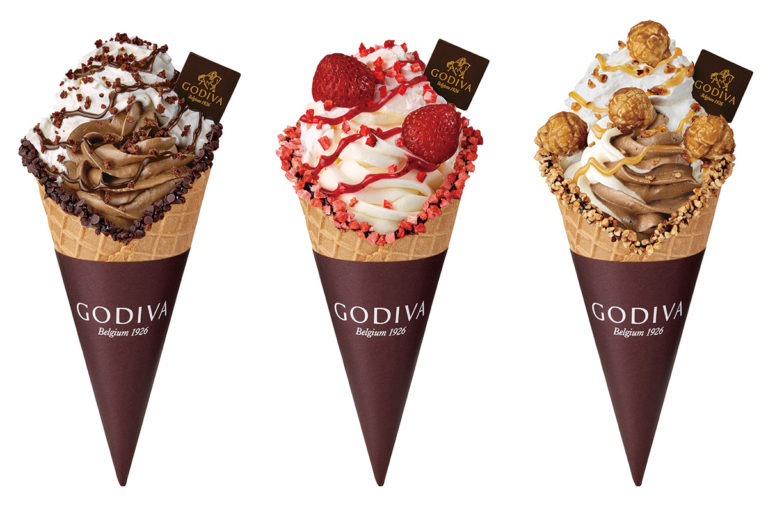 ゴディバ 1.6倍「メガパフェ」チョコレート、ストロベリー、キャラメル 3種のフレーバー