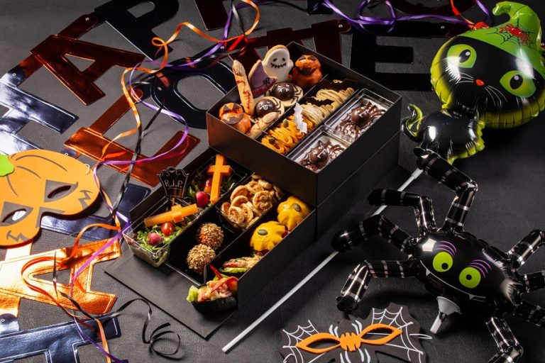 グランド ハイアット 東京「ハロウィン アフタヌーンティー テイクアウトボックス」