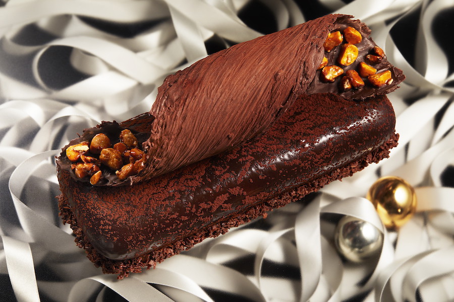 Anaインターコンチネンタルのクリスマスケーキ 毎年人気 雪だるまのケーキ 新作本格派チョコケーキ 甘党男子 アマトウダンシ スイーツ情報サイト Anaインターコンチネンタルのクリスマスケーキ 毎年人気 雪だるまのケーキ 新作本格派チョコケーキ 甘党男子 アマトウダンシ スイーツ情報サイト