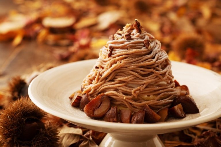 「J.S. PANCAKE CAFE」フランス産の栗＆ヘーゼルナッツの香り高いモンブランパンケーキ