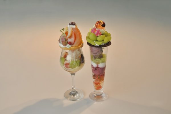 シメパフェ専門店「イニシャル」 中目黒・表参道 　新作いちごのパフェと秋の限定パフェ3種