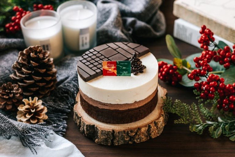 5層の味わい「Minimal クリスマスケーキ -2021-」登場　シュトーレンのようなガトーショコラも