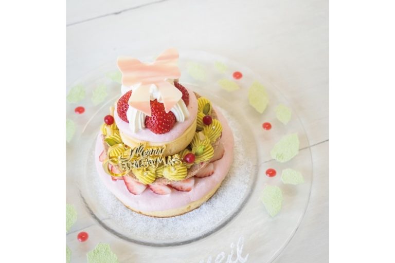 「カフェ アクイーユ」X’mas限定パンケーキ・ アフタヌーンティー　12/1～12/25期間限定販売
