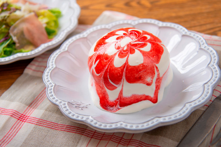 あの”花さく”パンケーキをお家で作れる！「おうちde ISHIYA」のパンケーキセット
