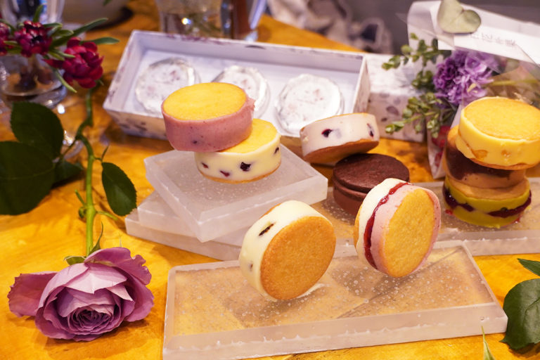 母の日におすすめ「花とフルーツのバターサンド」自由が丘「日花朴果」お取り寄せ