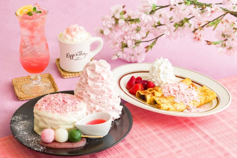 Eggs ’n Things　お花見シーズン限定「桜パンケーキ」「あんバタークレープ」が登場！