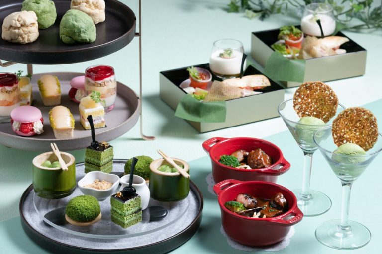 新横浜プリンスホテル　眺望とともに楽しむ天空の庭園「抹茶と桃のアフタヌーンティー」を販売