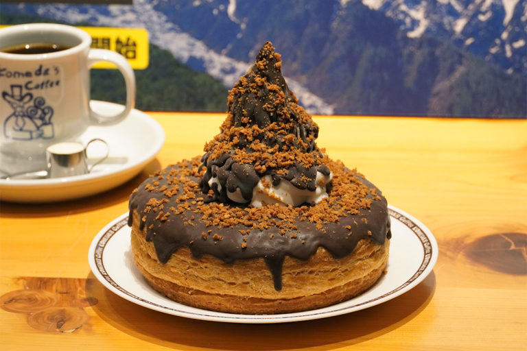 コメダ×ブラックモンブラン コラボ！九州の人気アイスが「シロノワール」に　チョコパリッ食感に注目