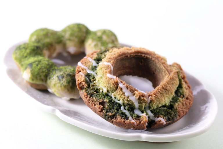 京都・伊藤久右衛門監修の宇治抹茶ドーナツ2種登場！ 5月23日より全国のセブン‐イレブンにて販売開始