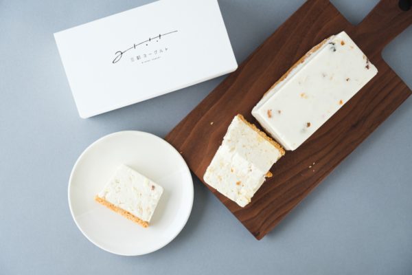 店頭では完売!ヨーグルト専門店が24時間以上かけて作る「自家製ヨーグルトカッサータ」お取り寄せ開始!