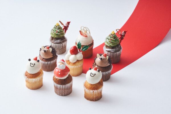 【フェアリーケーキフェア】クリスマスを彩るおめかしカップケーキ限定登場！パーティーやプレゼントにぴったり