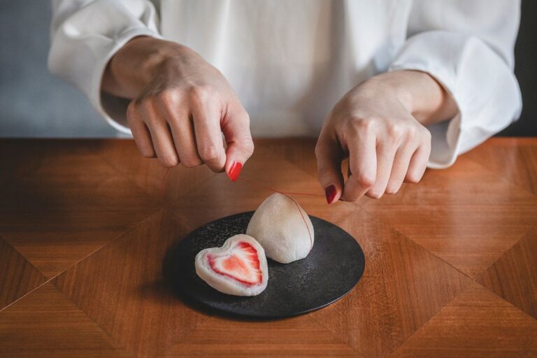 覚王山フルーツ大福 弁才天が和風アフタヌーンティーも楽しめる「benzaiten Cafe」12月10日銀座にオープン