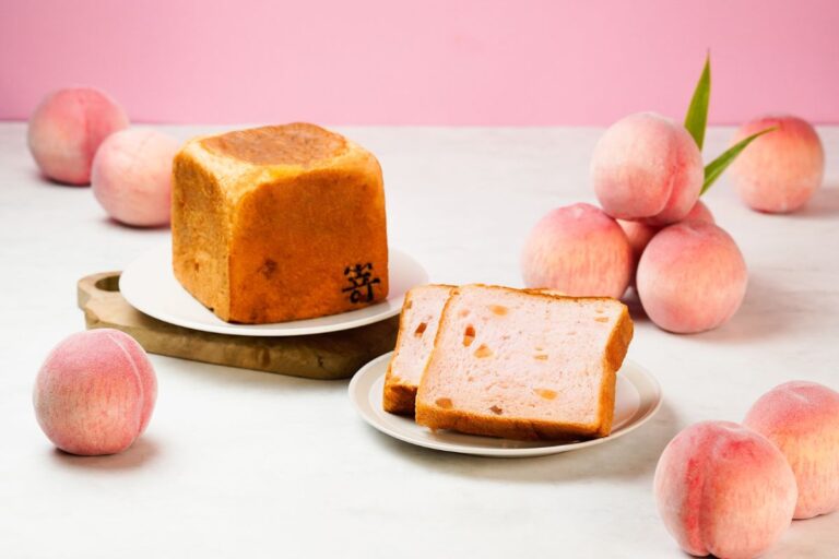 【SAKImoto bakery】ふわっと香る 真夏の贅沢「ふんわり香る桃の食パン」8月限定販売！