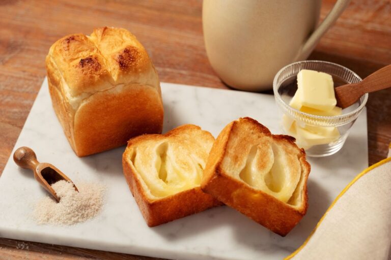 銀座に志かわ新商品高級食パン専門店がつくる「塩バター食パン」7月11日から期間限定販売
