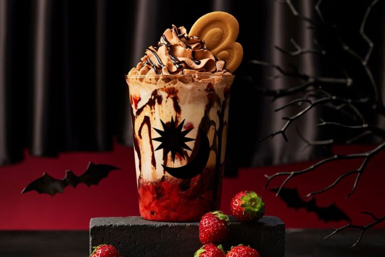 【プロント】甘酸っぱくほんのりビター「クリーピーストロベリーナイトラテ」ハロウィンシーズン限定新登場