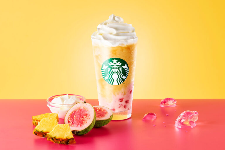 スターバックス　カスタマイズ型フローズンフルーツフラペチーノ新フレーバー「ゴールデン パイン & グアバ ヨーグルト」　