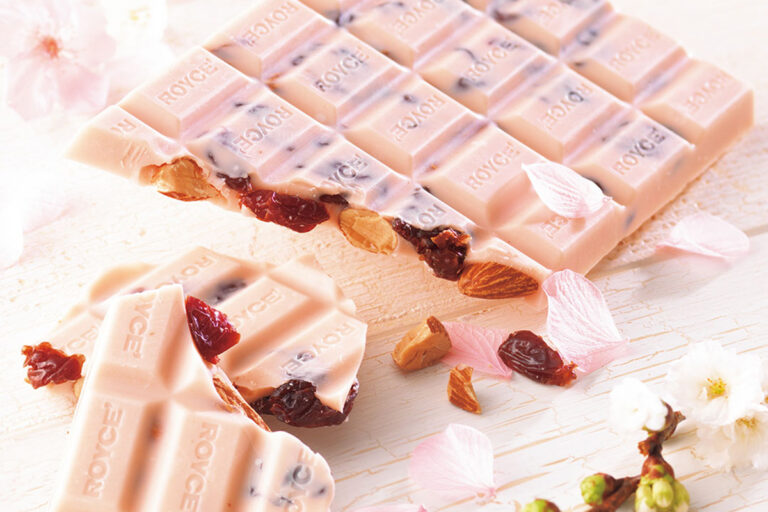 ロイズの桜スイーツ　桜香る生チョコレートや板チョコレートなど数量限定販売
