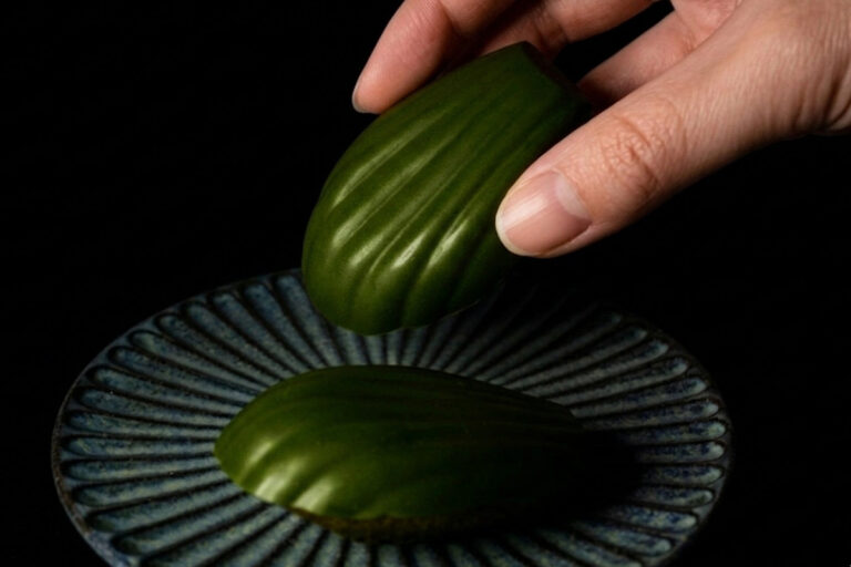 「12秒に1個」売れた抹茶ブランド 待望の新商品 京都・和束産抹茶100%の濃厚マドレーヌ登場