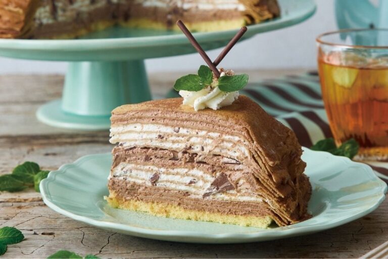Afternoon Tea LOVE&TABLE チョコミント新作！「ホワイトミントとショコラのミルクレープ」