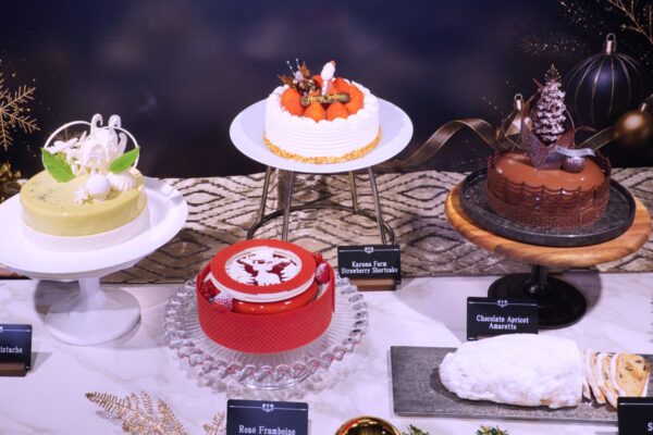 ハイアット リージェンシー 横浜　横浜市の花「バラ」をモチーフにしたケーキなど4種登場